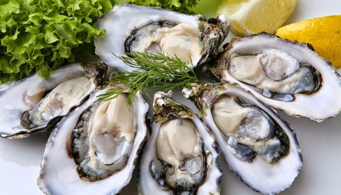 Hàu là thực phẩm rất giàu chất sắt