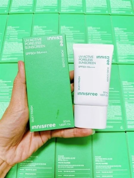 Kem chống nắng tốt cho tuổi 30 Innisfree xanh lá  UV Active Poreless 